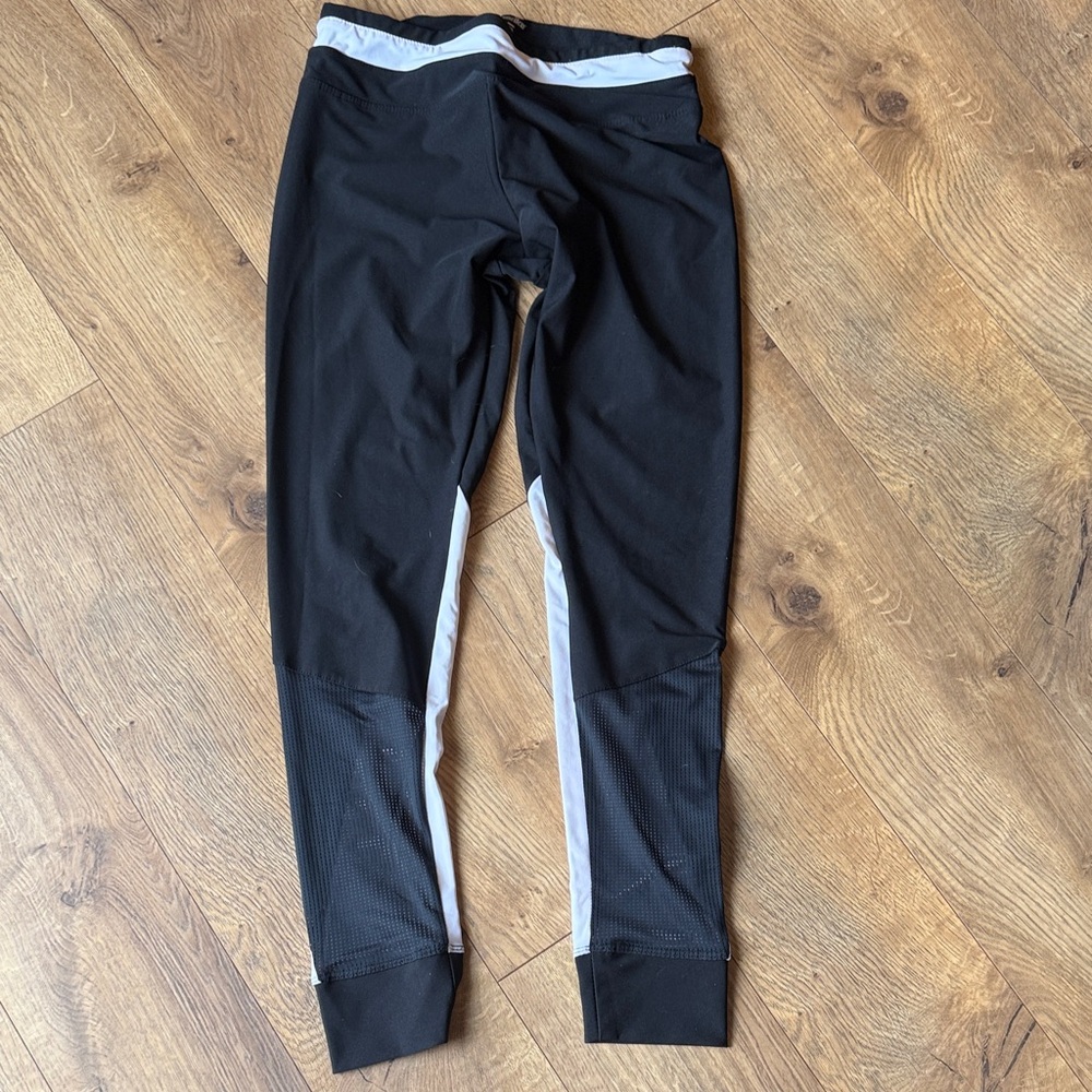 Marika Black and Gray Leggings